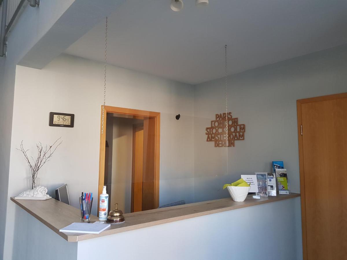 Novitel Pension Pliening - Muenchen Messe ภายนอก รูปภาพ