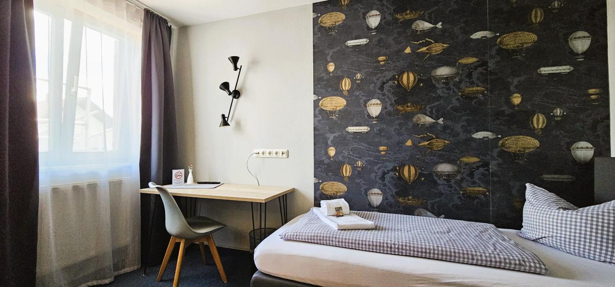 Novitel Pension Pliening - Muenchen Messe ภายนอก รูปภาพ