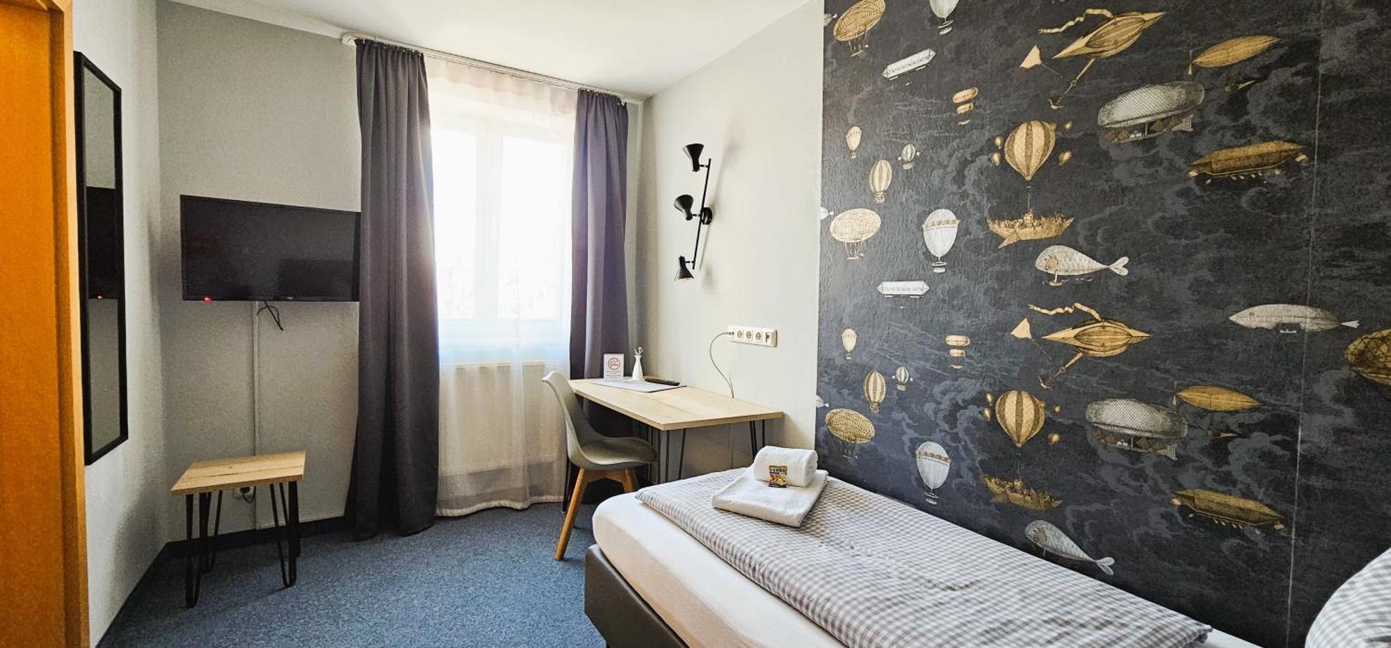 Novitel Pension Pliening - Muenchen Messe ภายนอก รูปภาพ