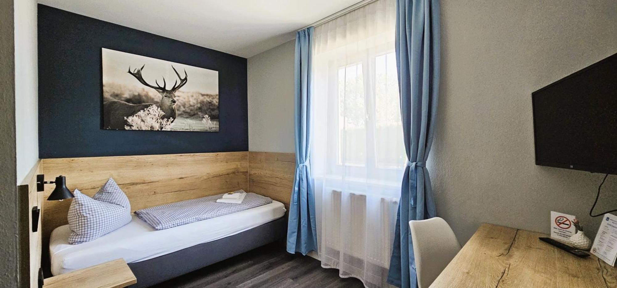 Novitel Pension Pliening - Muenchen Messe ภายนอก รูปภาพ