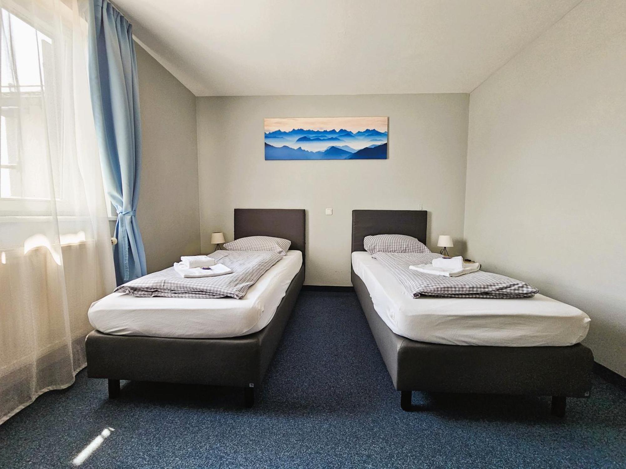 Novitel Pension Pliening - Muenchen Messe ภายนอก รูปภาพ