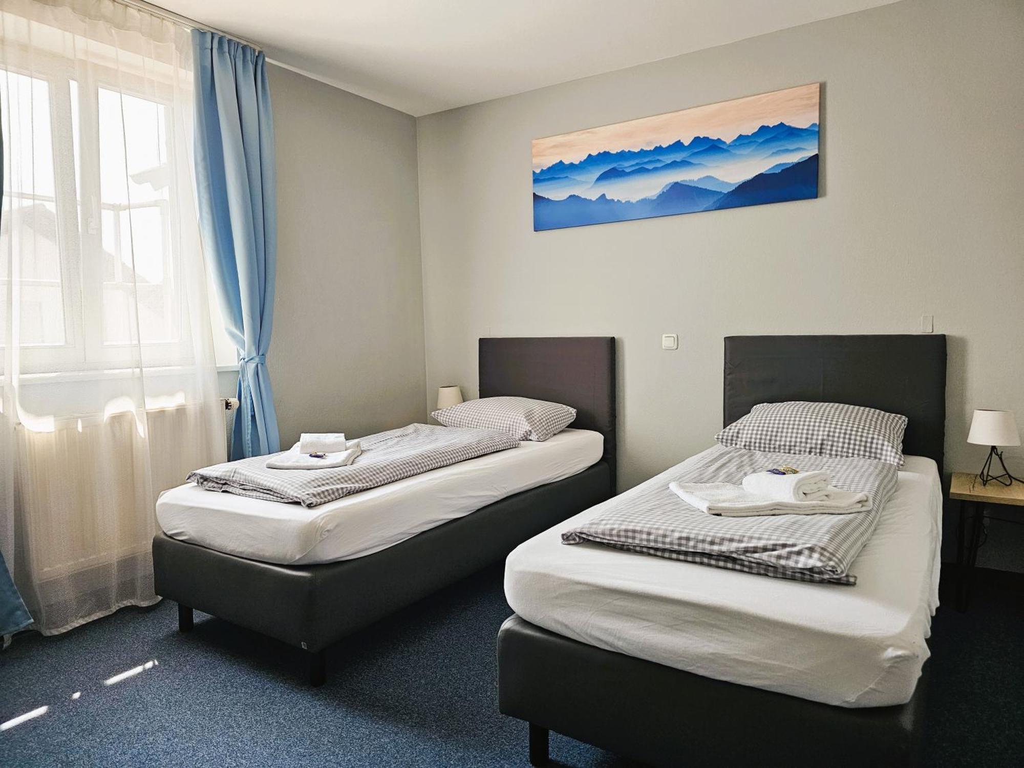 Novitel Pension Pliening - Muenchen Messe ภายนอก รูปภาพ