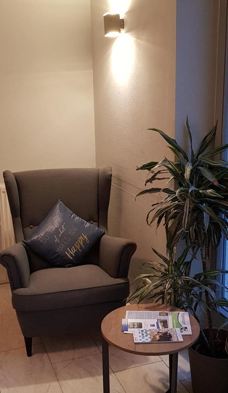 Novitel Pension Pliening - Muenchen Messe ภายนอก รูปภาพ